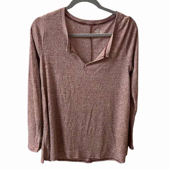 NWT Long Sleeve Top Hollister - Picture 1 of 4